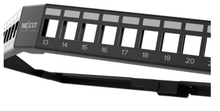 Patch Panel Nexxt Solutions Modular Blindado Para Rack Angulado 24X Puertos Rack 1 U Aw192Nxt12