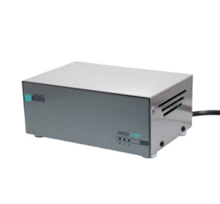 Regulador De Voltaje Tde T1698 D 1500W Gabinete De Metal 1X Contacto Aterrizado