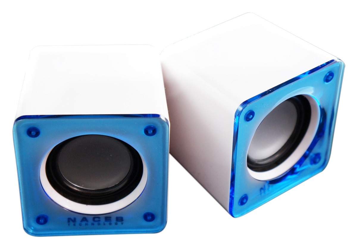 Bocina Naceb Technology Color Azul Subwoofer Plug 3.5 Sonido 3D